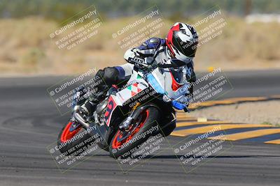 media/Nov-06-2023-Moto Forza (Mon) [[ce023d0744]]/4-Beginner Group/Session 3 (Turn 16)/